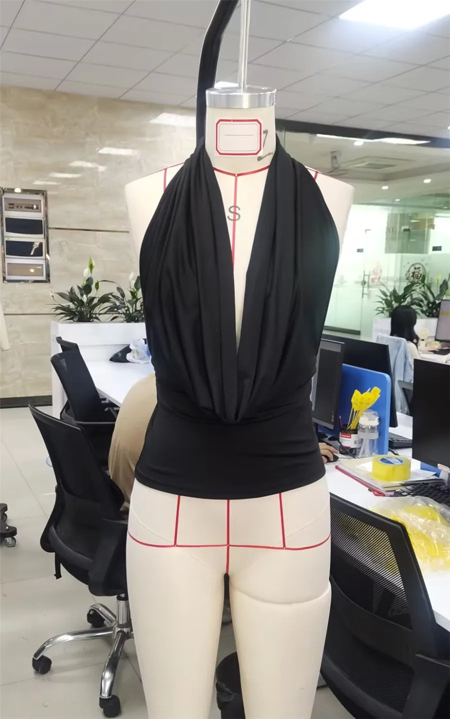 Women Halter Neck Tank Tops Sleeveless Open Back Solid Color Slim Fit Tops Ruched camisole Tops