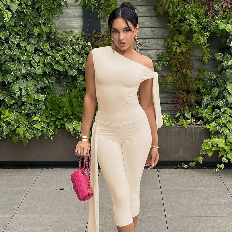 Hugcitar Fashion 2 Pcs Sets Solid One Shoulder Sleeveless Draped Sexy Top Knee Length Pants Women Y2K Outfits Festival Party