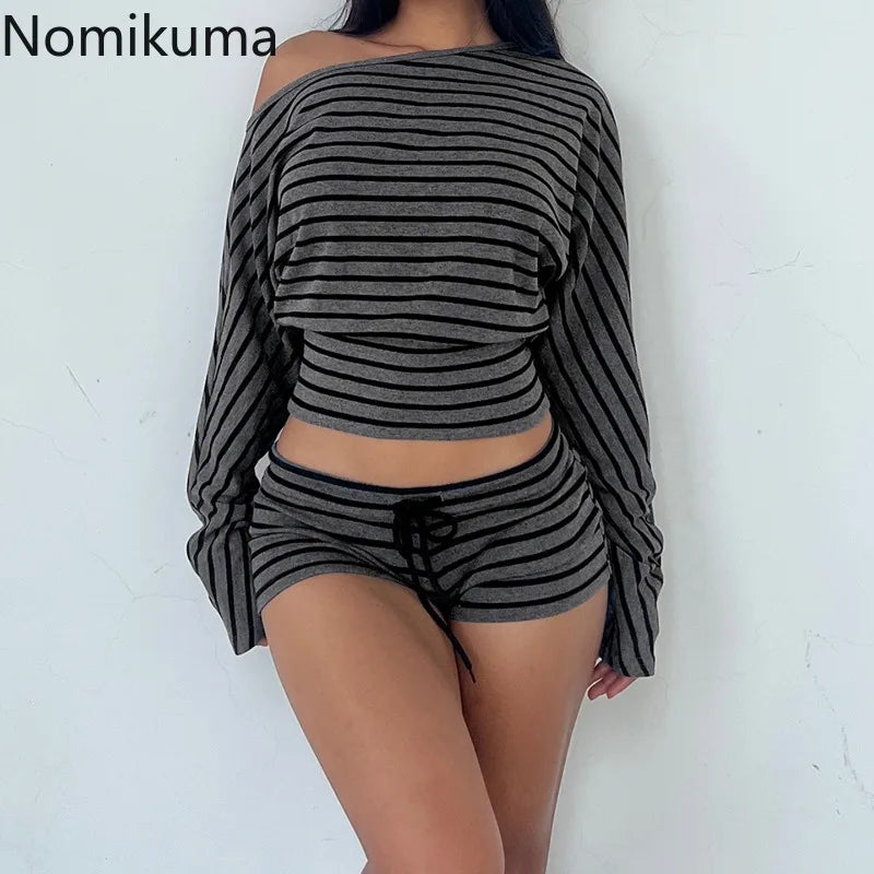 Korean Tees Striped Women Tshirts Long Sleeve Loose Camisetas 2025 Ropa Mujer Sexy Y2k Tops Off Shoulder Fashion Summer T-shirt