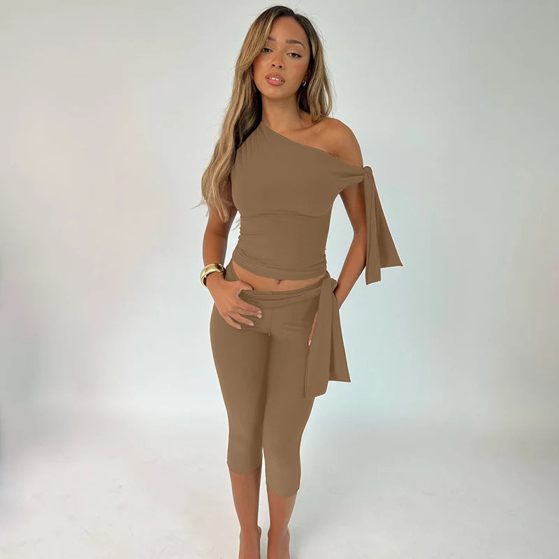 Hugcitar Fashion 2 Pcs Sets Solid One Shoulder Sleeveless Draped Sexy Top Knee Length Pants Women Y2K Outfits Festival Party