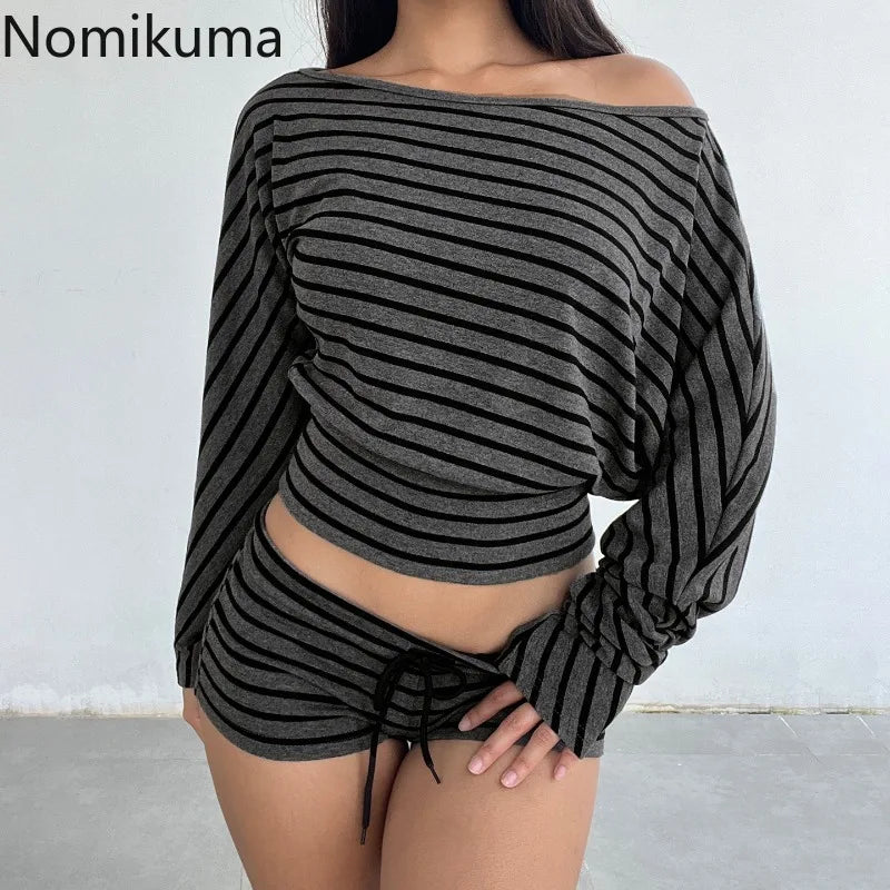 Korean Tees Striped Women Tshirts Long Sleeve Loose Camisetas 2025 Ropa Mujer Sexy Y2k Tops Off Shoulder Fashion Summer T-shirt