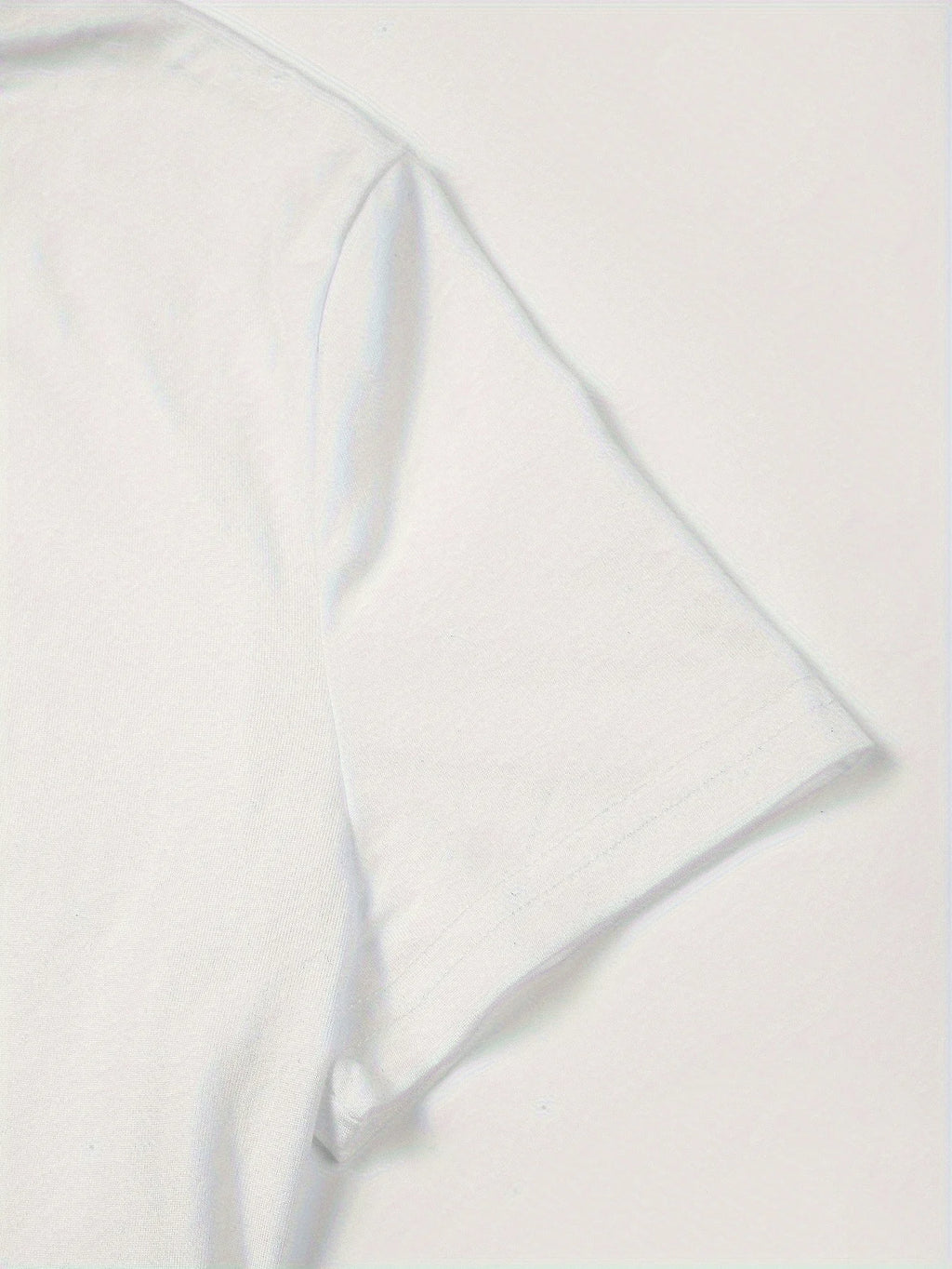 2026 New Stylish Women'S Cropped with Bold and Unique Slogan (I ONLY ACCEPT APOLOGIES IN CASH) Featuring Letter Prints Perfect