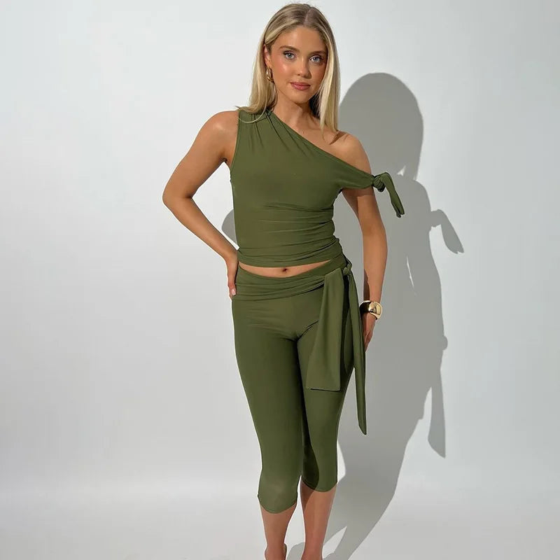 Hugcitar Fashion 2 Pcs Sets Solid One Shoulder Sleeveless Draped Sexy Top Knee Length Pants Women Y2K Outfits Festival Party